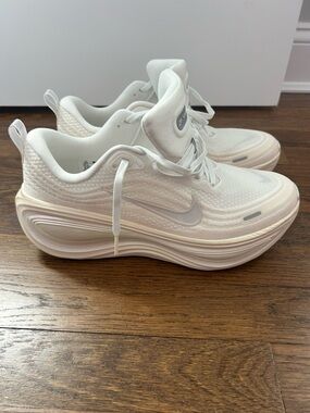 Nike Women's Vomero Plus All-White Elevated Platform Training Sneakers